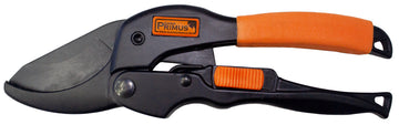 Die schwarz-orangefarbene PowerGleit Garten-Schere verfügt über fortschrittliche Technologie und ist daher ideal für den präzisen Schnitt von Sträuchern und Bäumen.