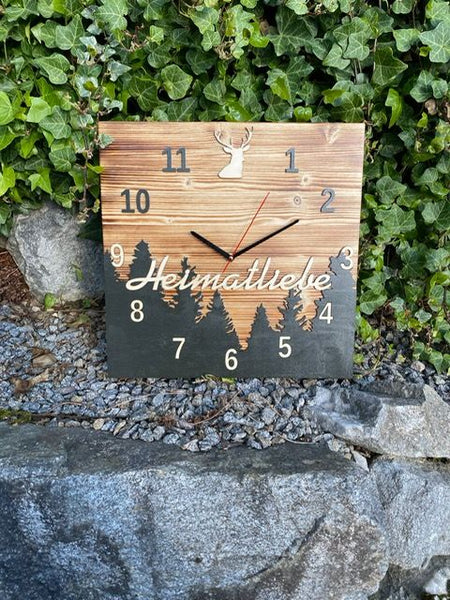 Schwarzwald Clock